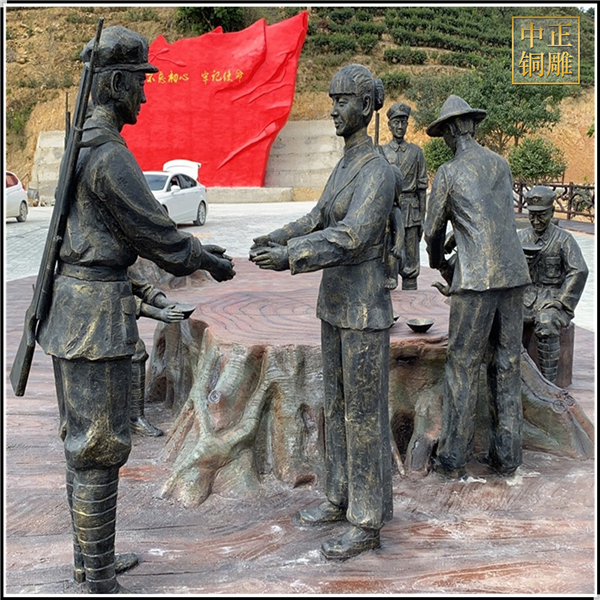 大型革命人物喝水銅雕塑.jpg
