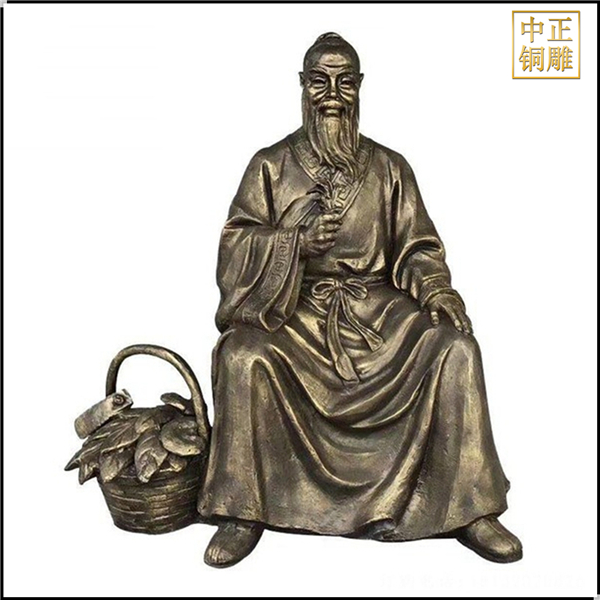 華佗手拿草藥銅雕塑.jpg