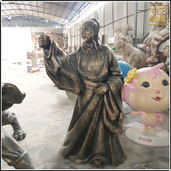 古代人物喝酒銅雕塑.jpg