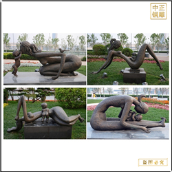 抽象母女銅雕塑 